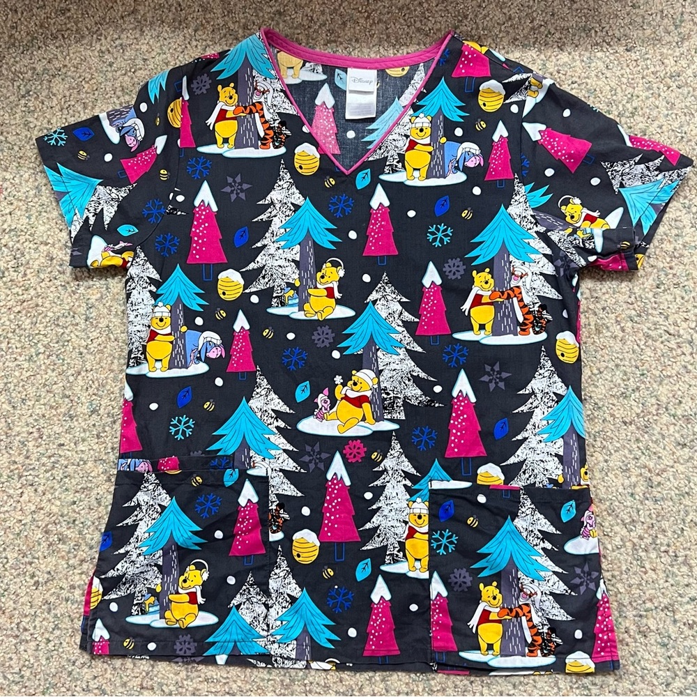 Small “Winnie the Pooh” cotton scrub top